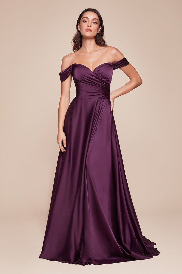 CINDERELLA DIVINE 7493C Plus Size Sweetheart Off-Shoulder A-Line Satin Evening Dress